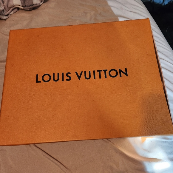 Louis Vuitton Runaways mens 11 - Picture 3 of 7